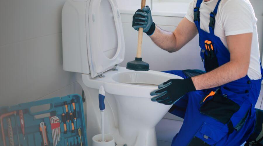 Expert burst pipe repair services in Smithfield, ME